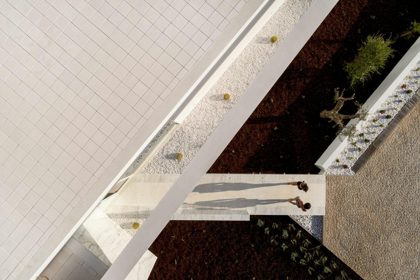 Carrara House - image 5