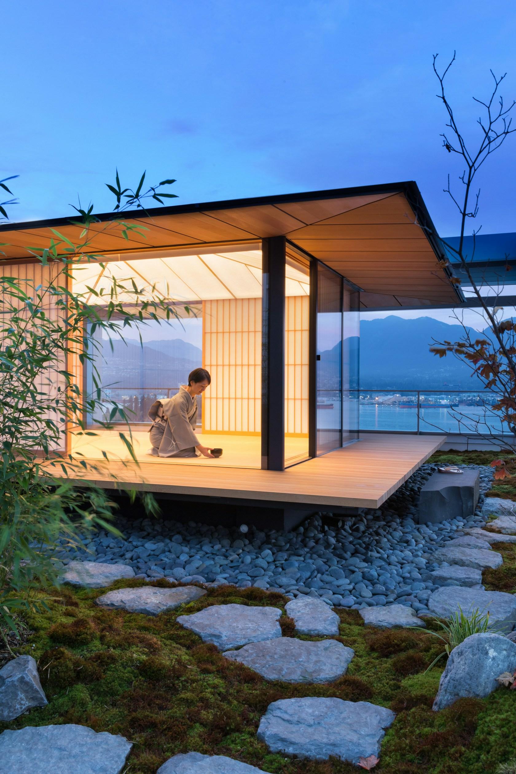 Teahouse in Coal Harbour - image 16