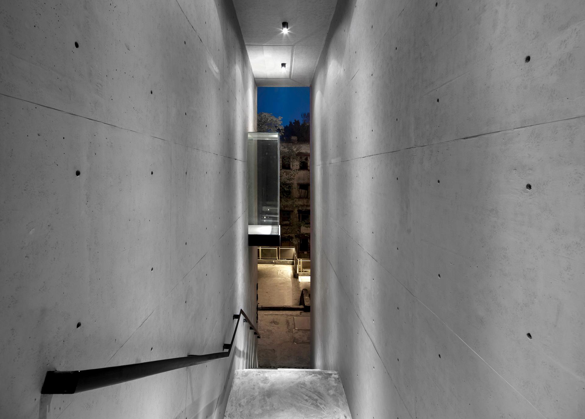 Hundun University Education Center - image 7