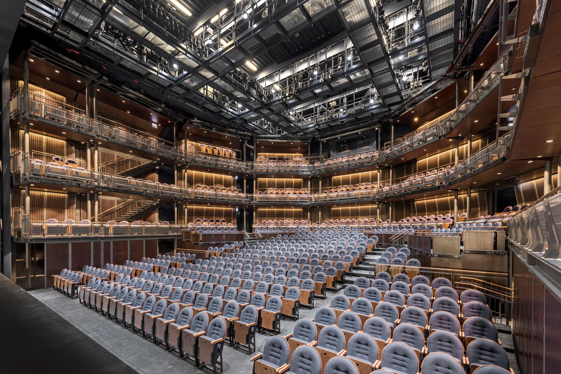 The Yard at Chicago Shakespeare Theater - image 9