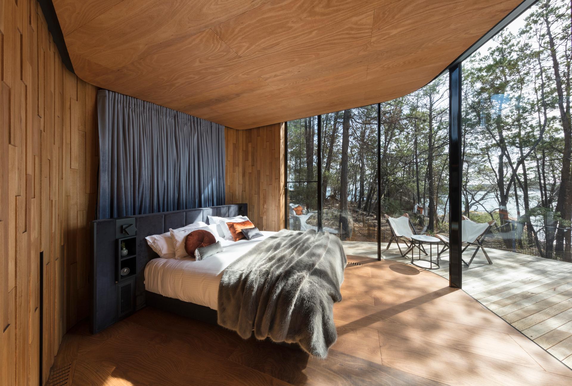 Freycinet Lodge Coastal Pavilions - image 9