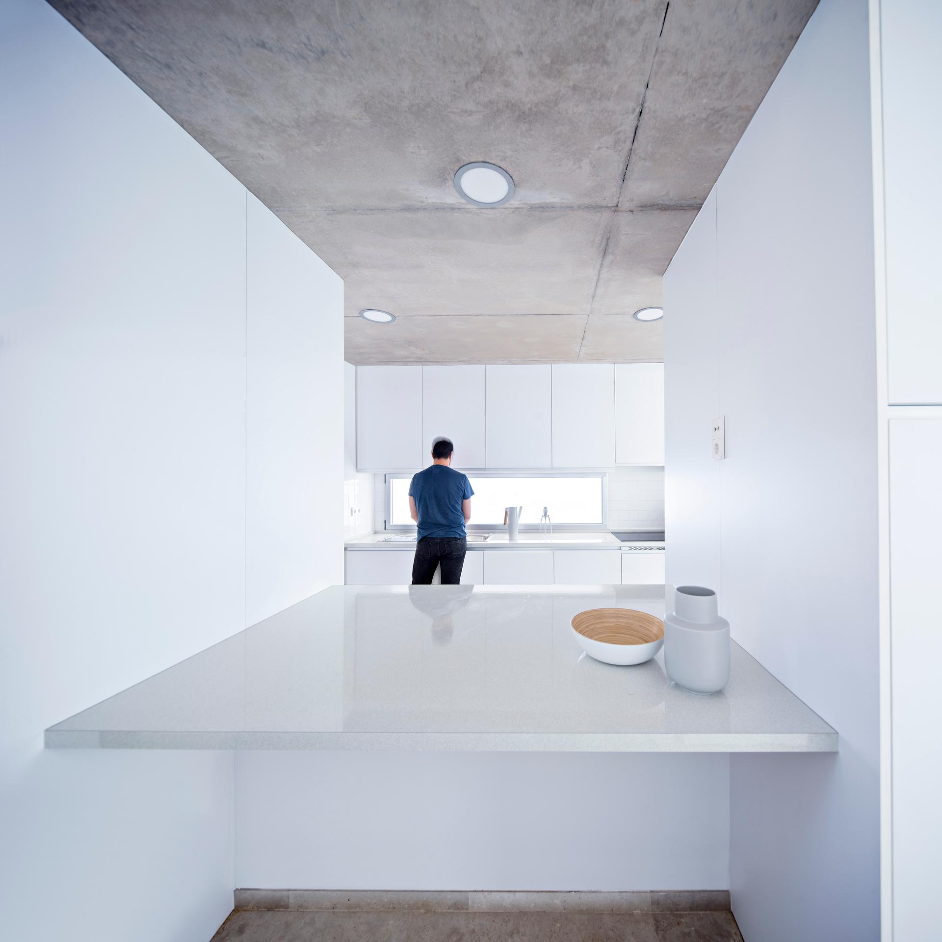 House Between Old Mud Walls - image 2