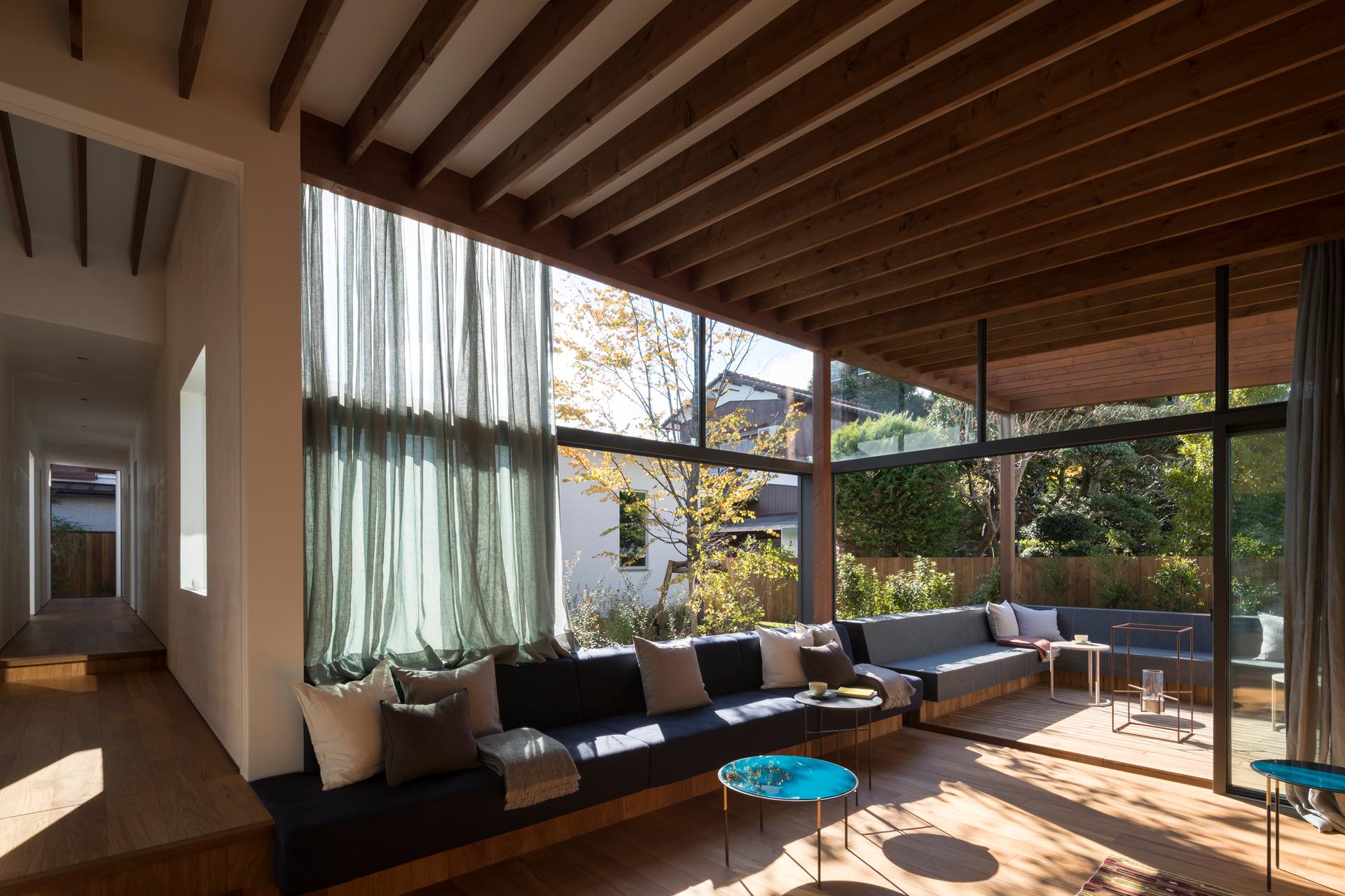 Seven Gardens House - image 6
