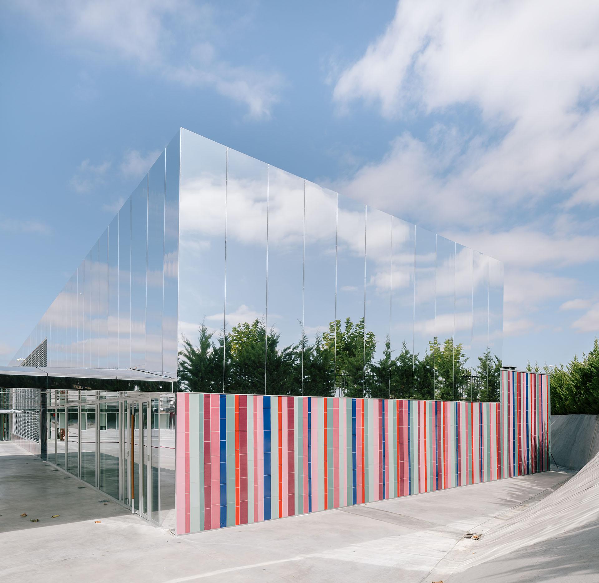 THE ALMOST INVISIBLE SCHOOL