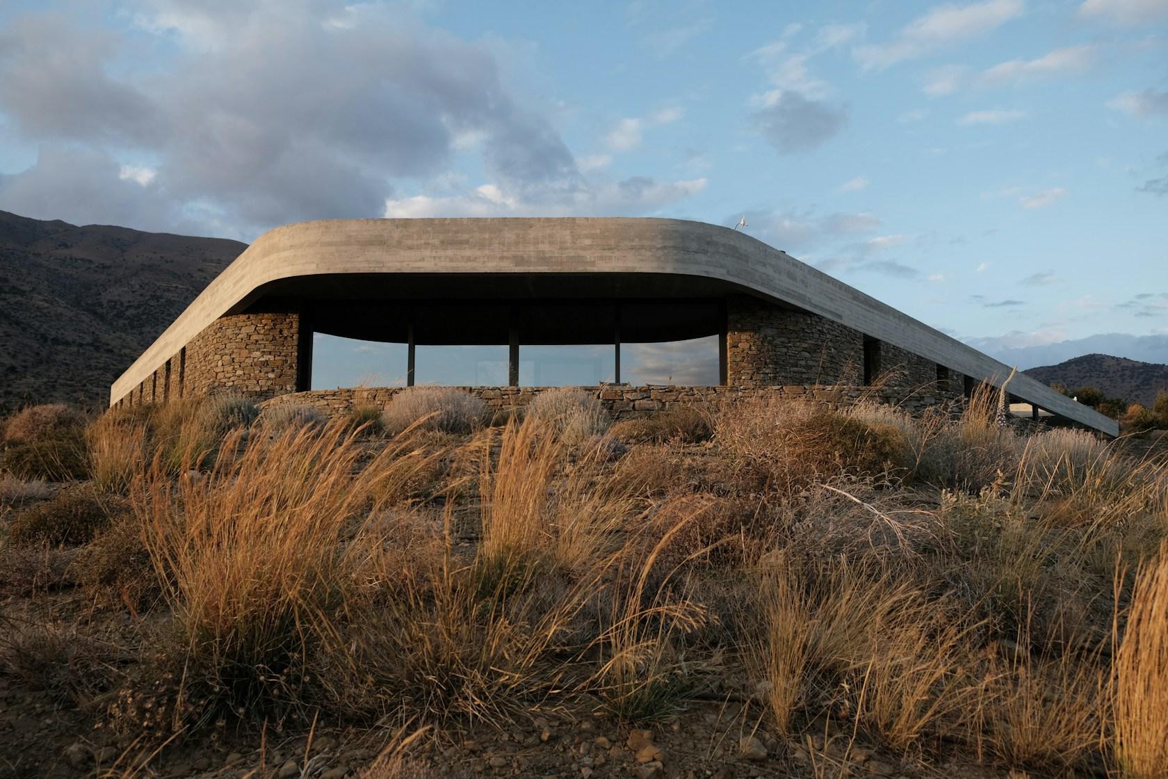 Ring House - image 4