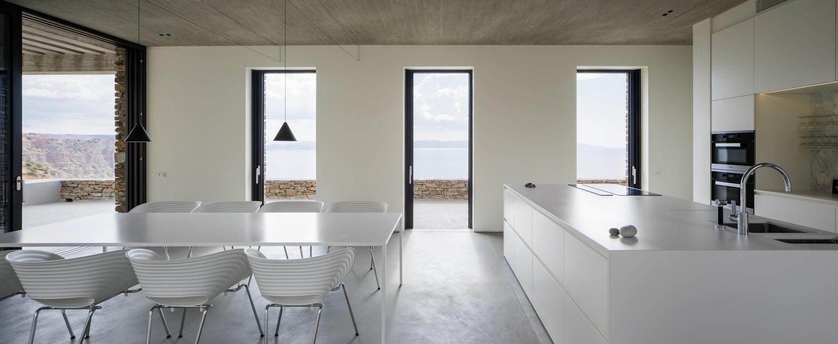 Ring House - image 10