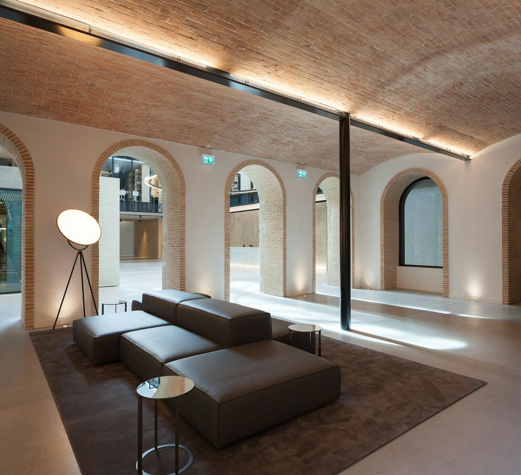 VdA - Vieira de Almeida Building and Interiors - image 13