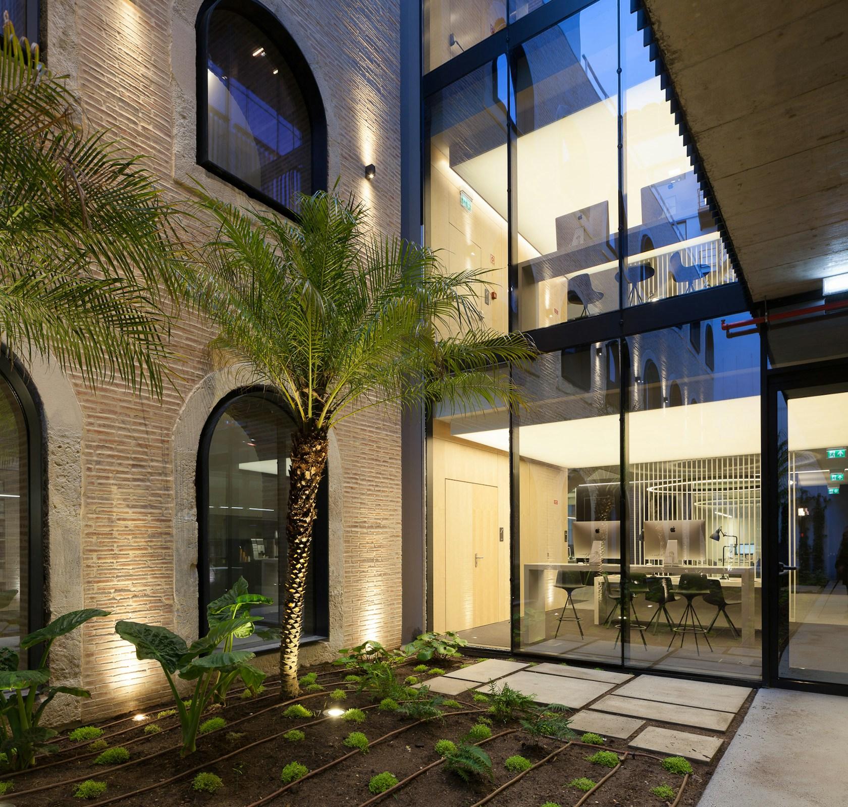 VdA - Vieira de Almeida Building and Interiors - image 23