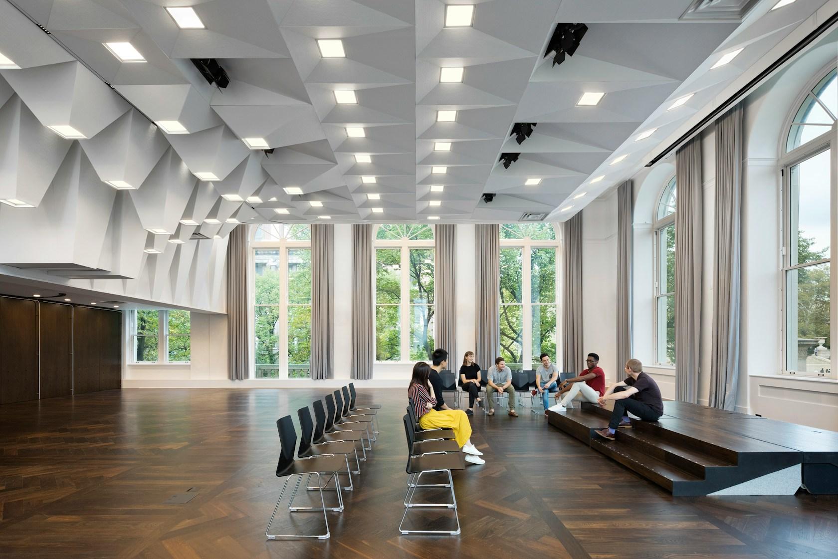 Joseph D. Jamail Lecture Hall - image 5