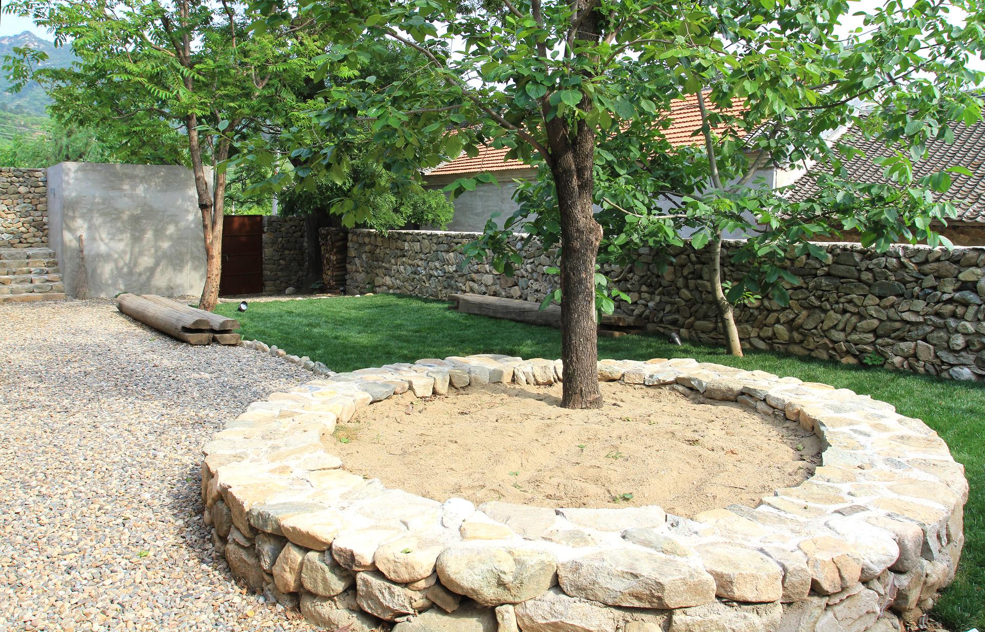 Studio Cottage - image 10