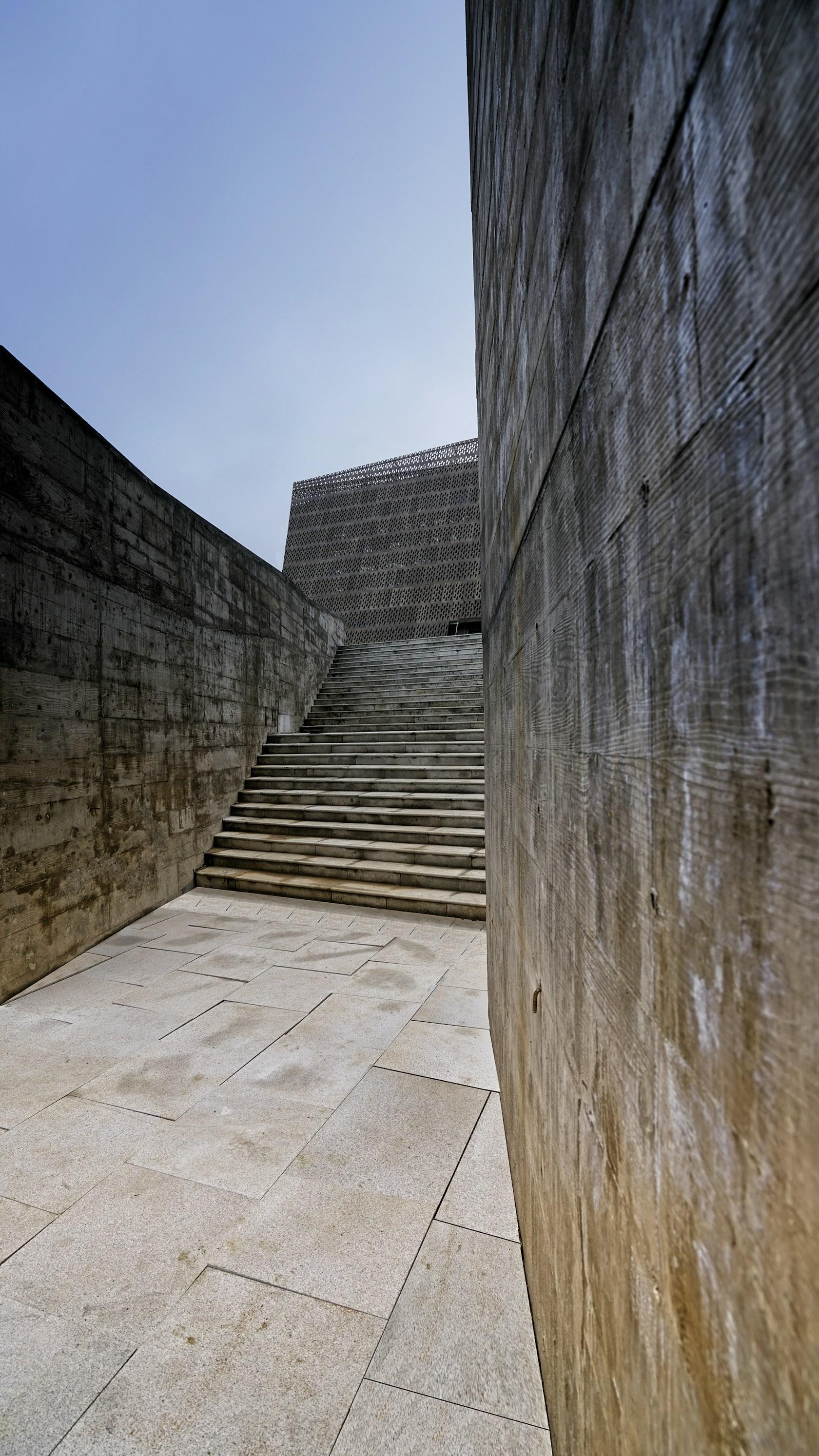 Shui Cultural Center - image 8