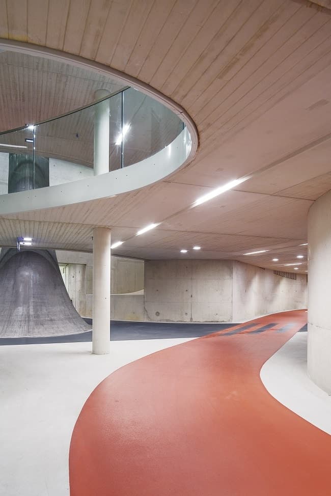 The World’s Biggest Bicycle Parking - image 6
