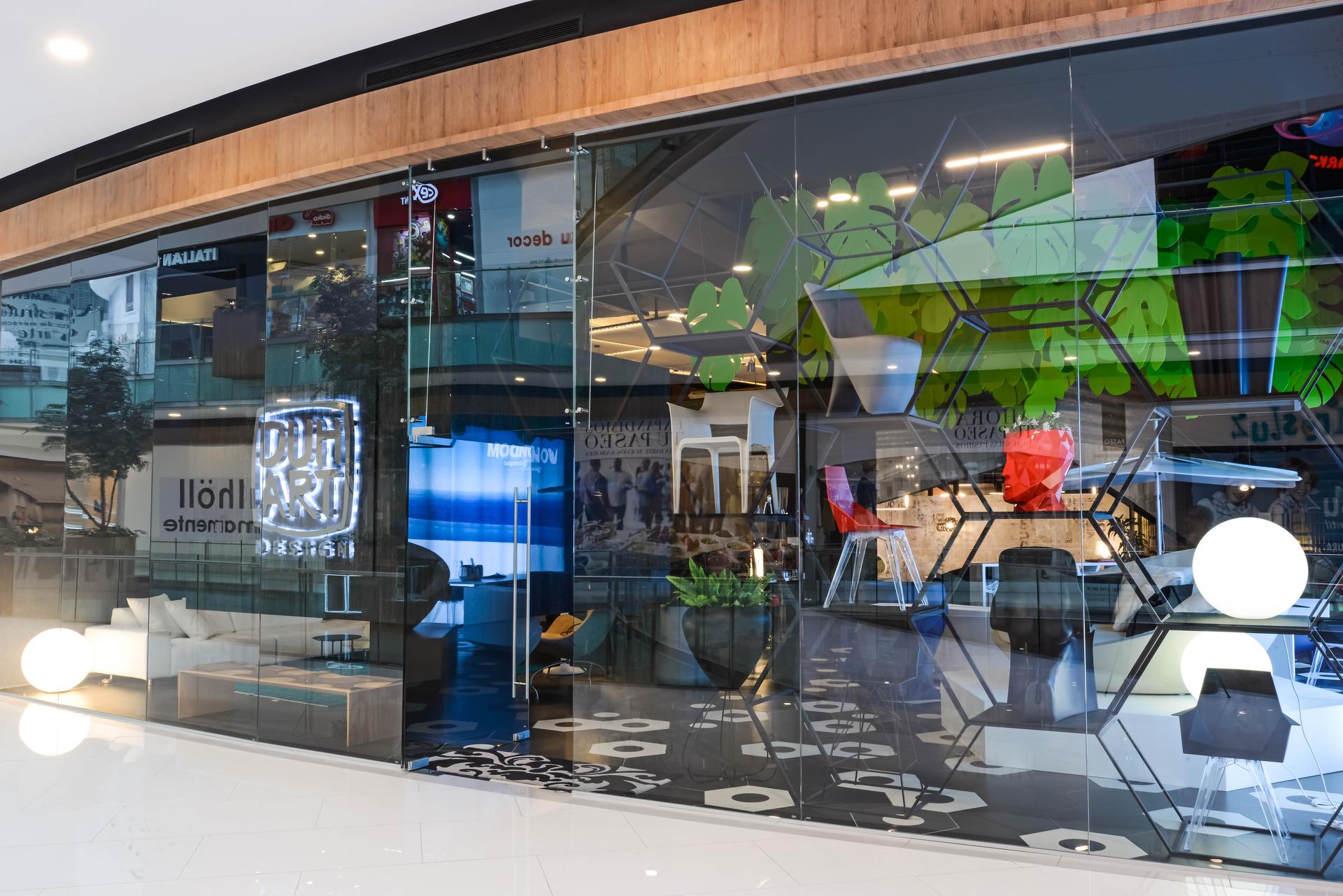 Duhart Design Showroom - image 3