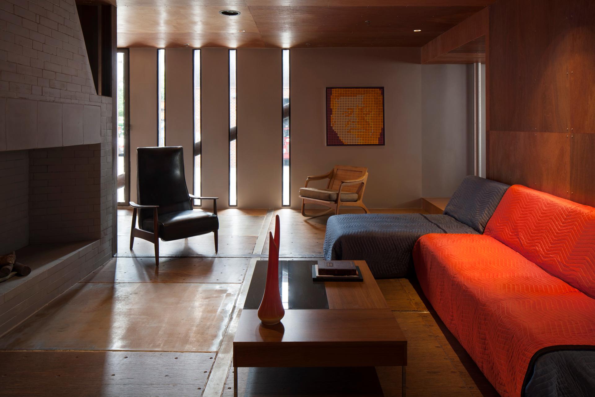 CARROLL HOUSE - image 7