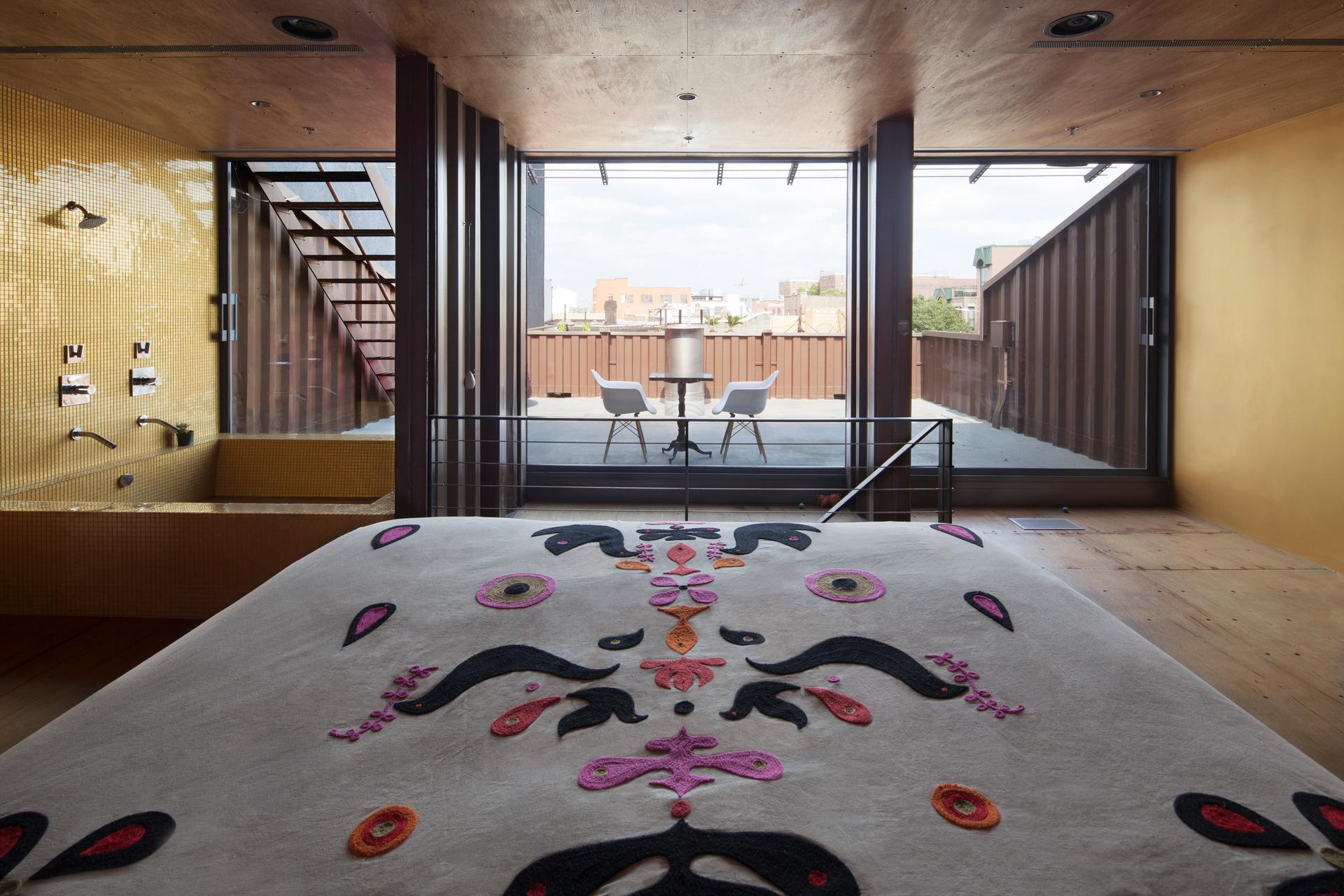 CARROLL HOUSE - image 11