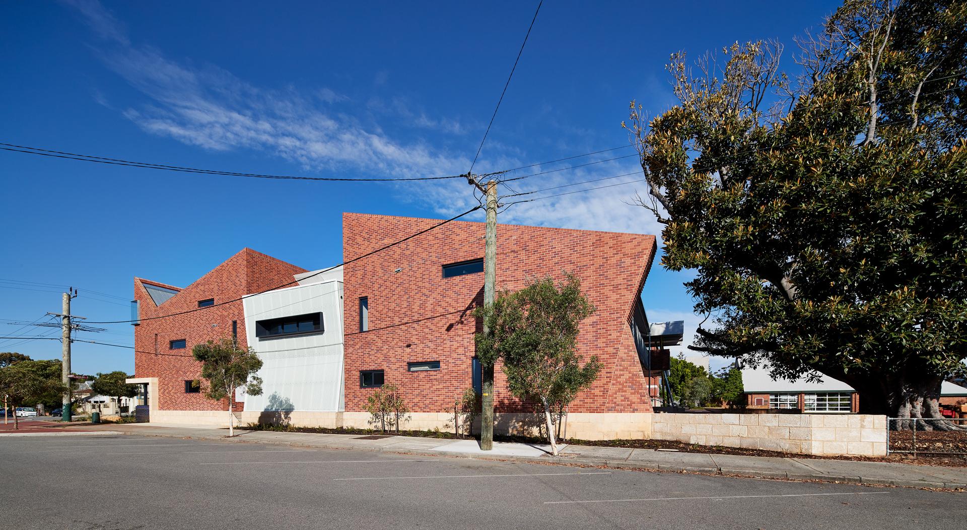 Highgate Primary School New Teaching Spaces - image 4