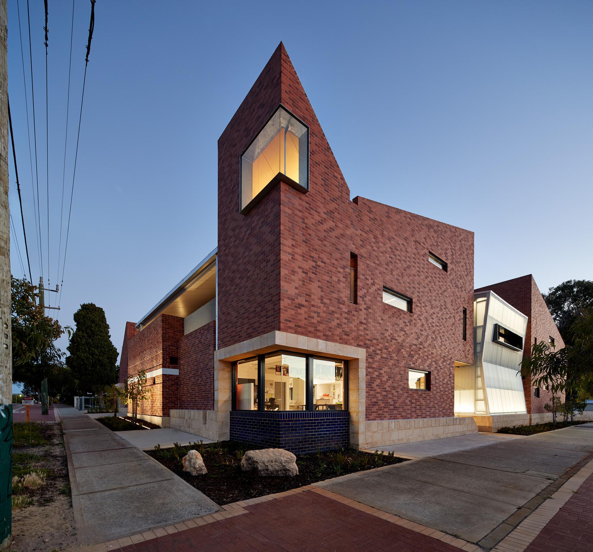 Highgate Primary School New Teaching Spaces - image 2