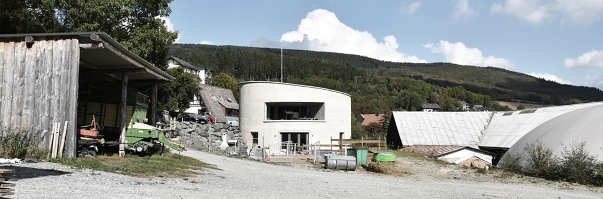 Villa F / the off-the-grid house in the central highlands of Germany - image 11