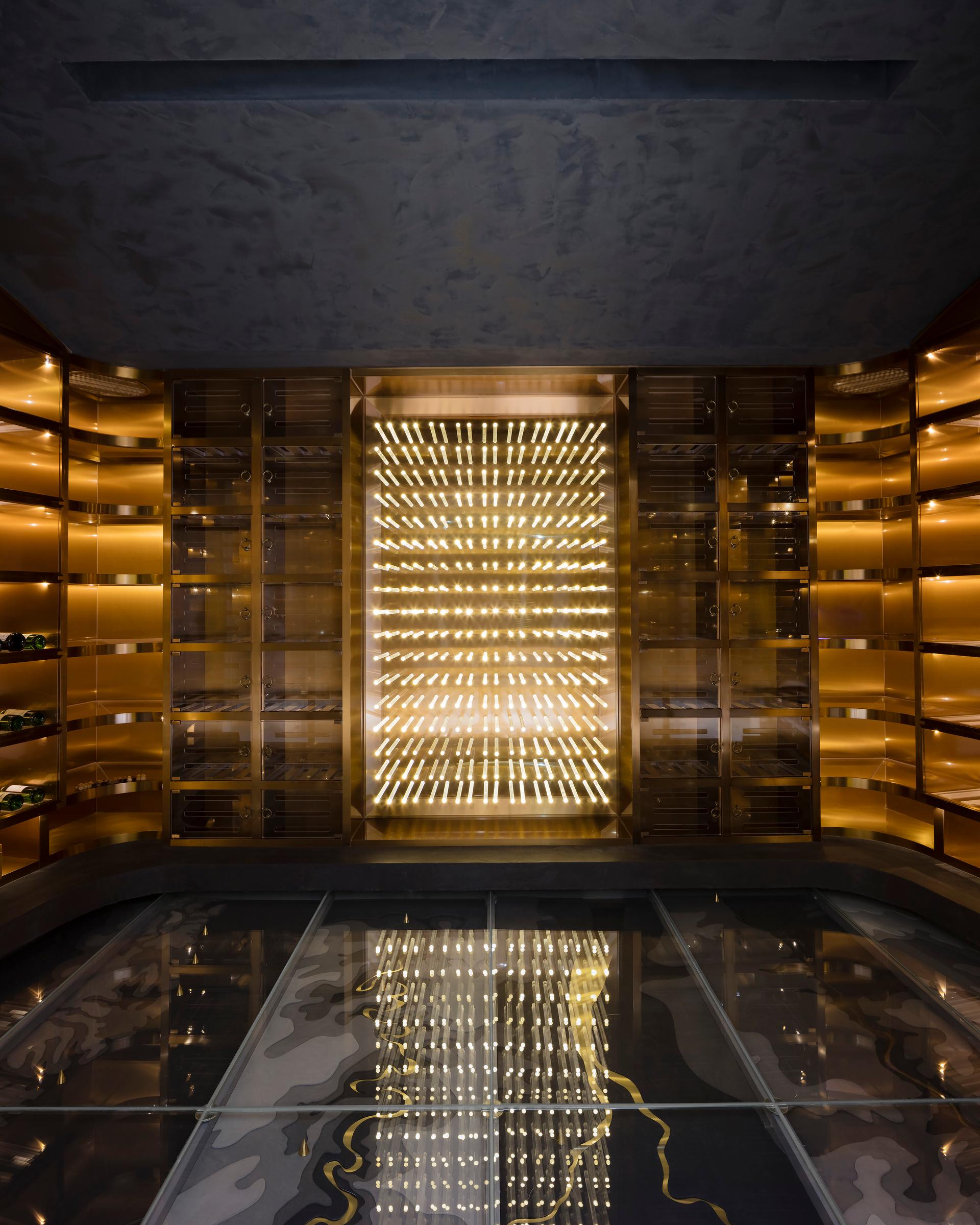 Sky Cellar Beijing - image 2