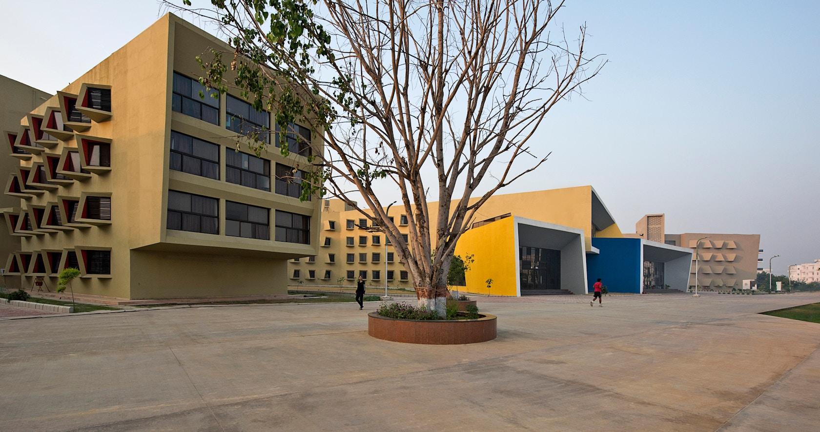 THE STREET - image 6