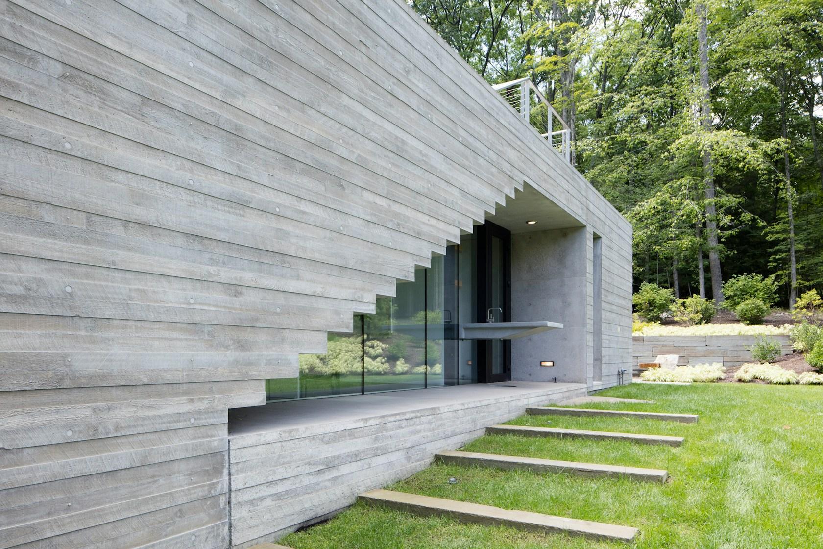 Square House - image 3