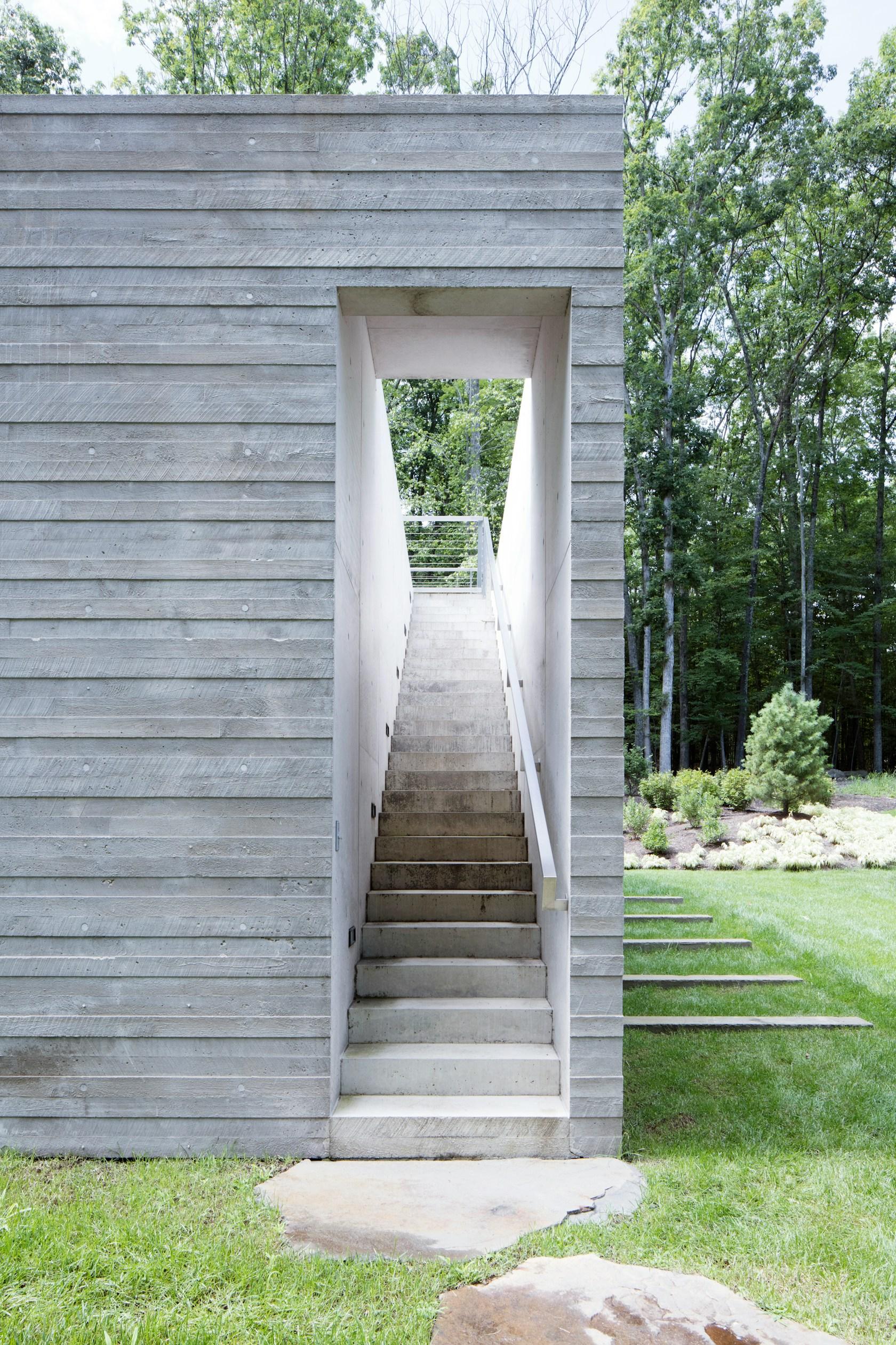 Square House - image 10