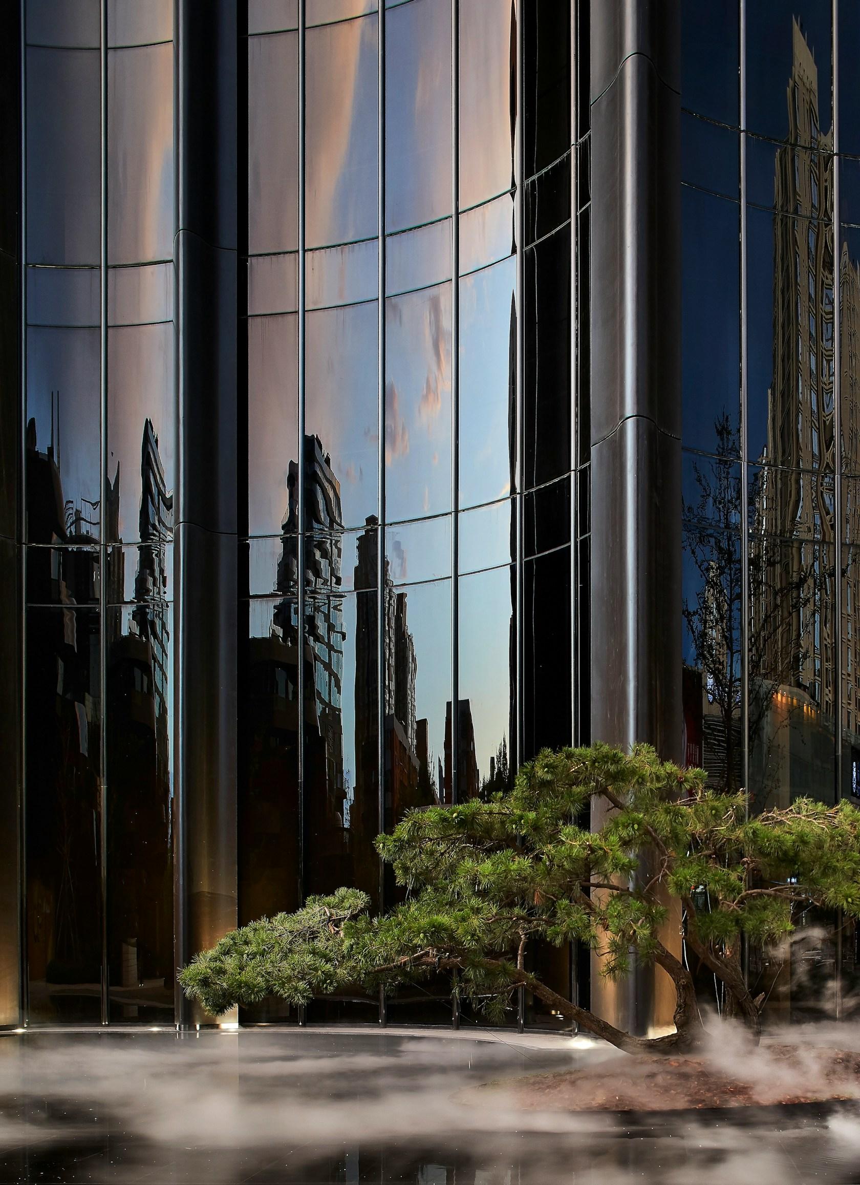 Chaoyang Park Plaza - image 7