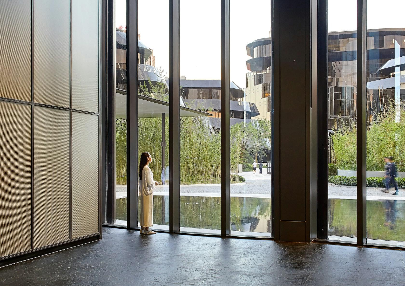 Chaoyang Park Plaza - image 6