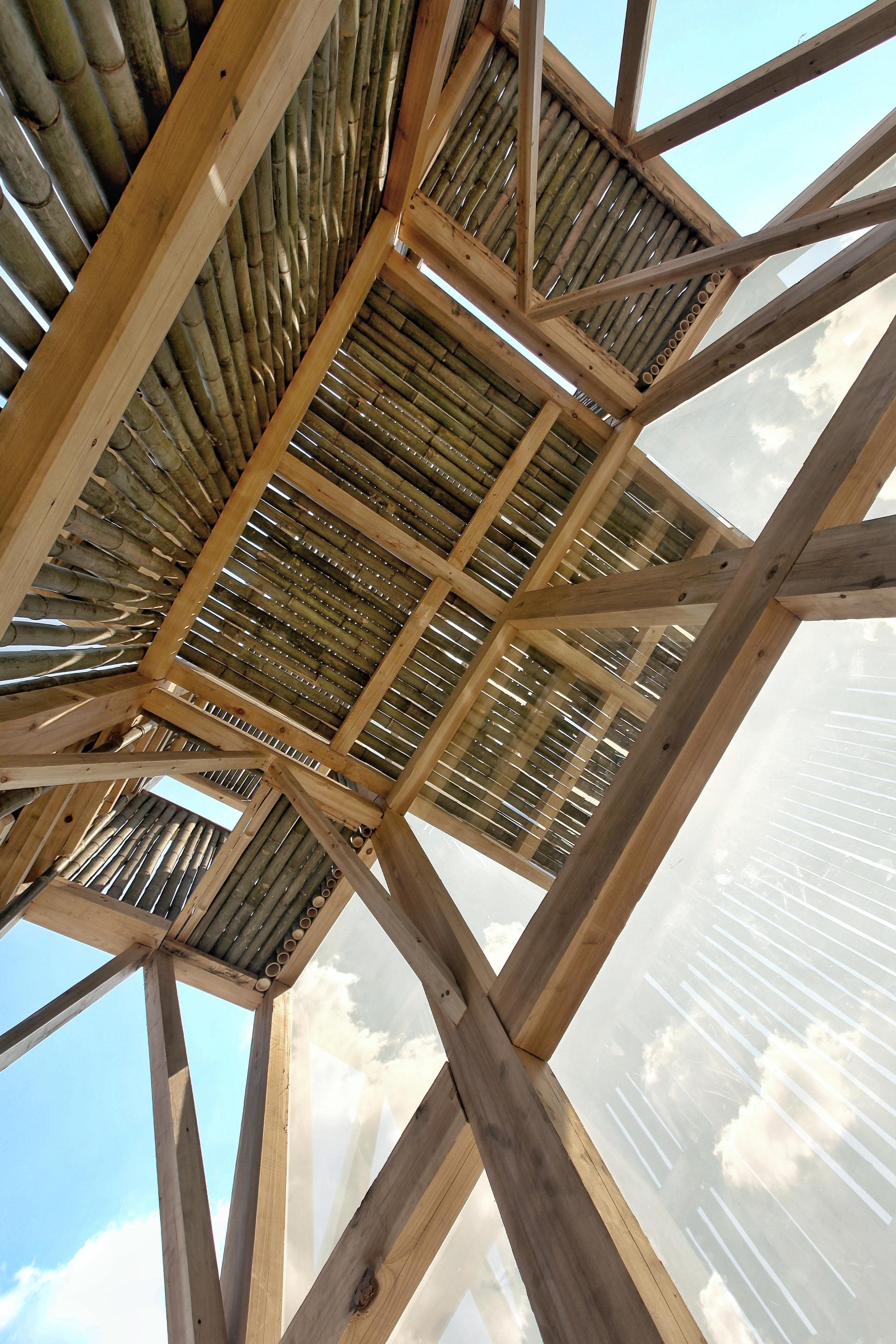 Mirrored Sight Shelter - image 8