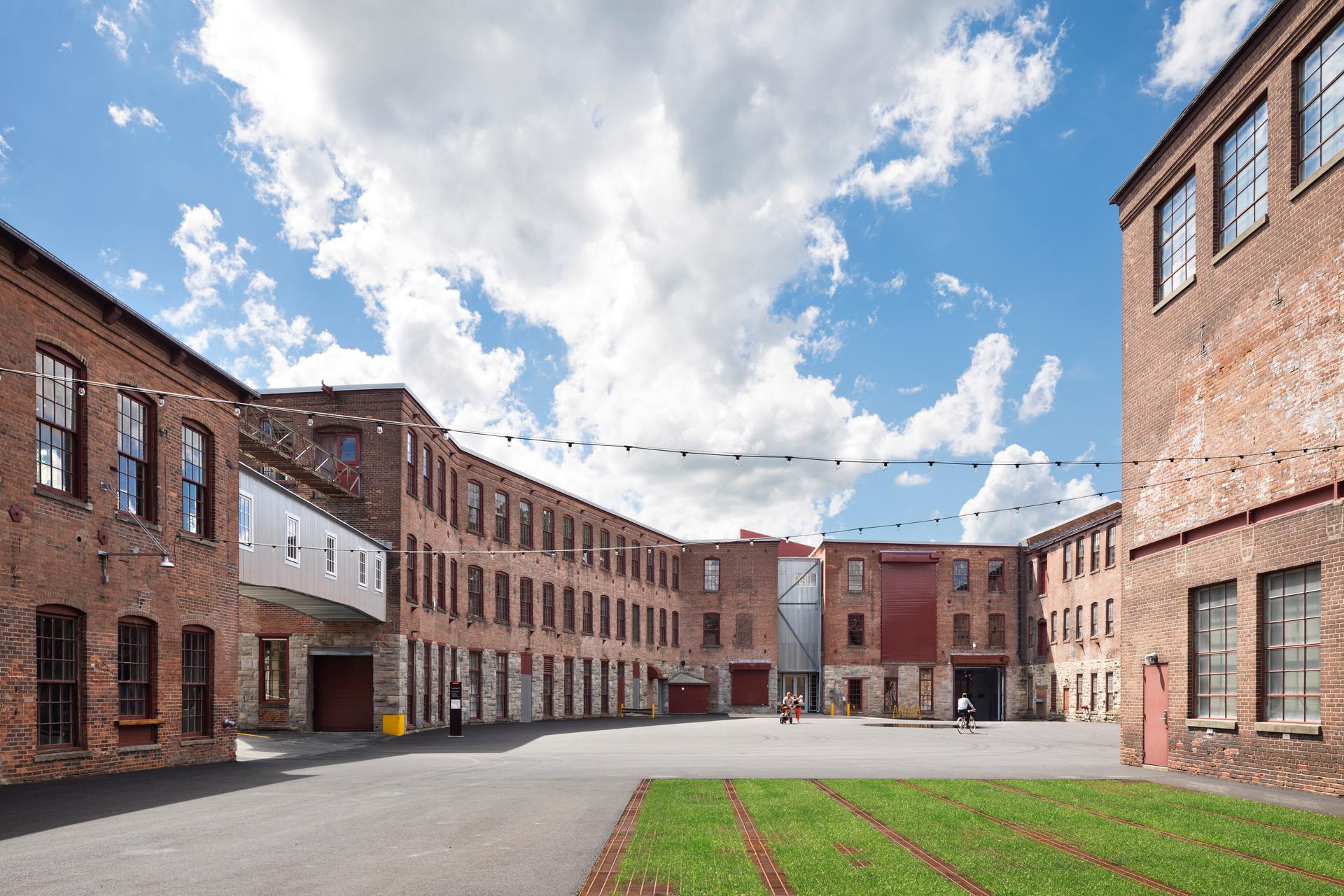 MASS MoCA Building 6: The Robert W. Wilson Building - image 3