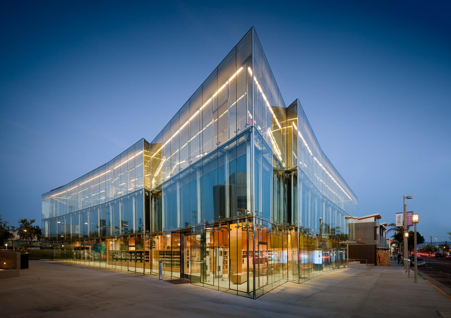 Manhattan Beach Library
