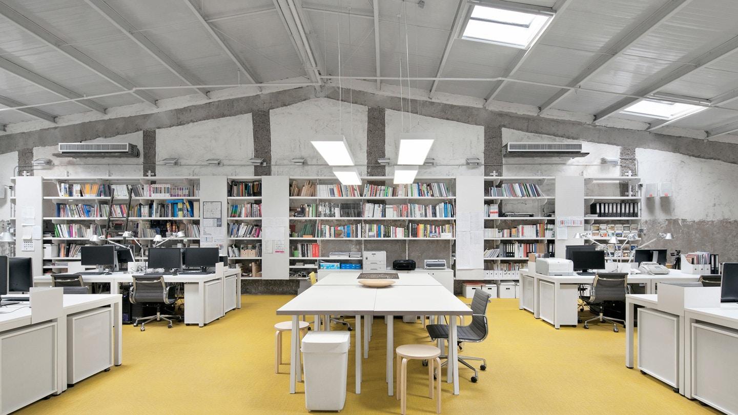 Crossboundaries Office - image 12