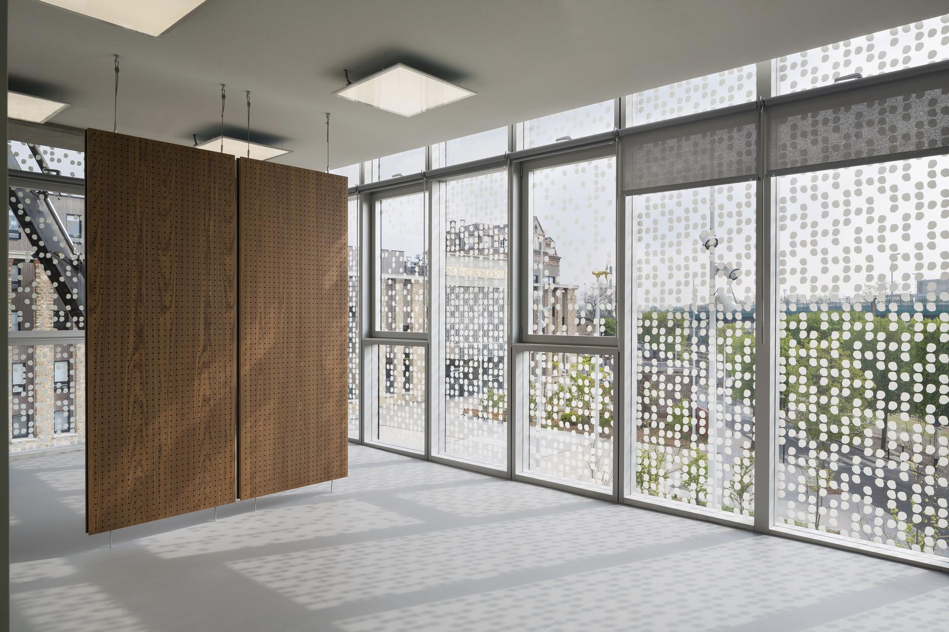 Municipal Health Care, at La Courneuve - image 4