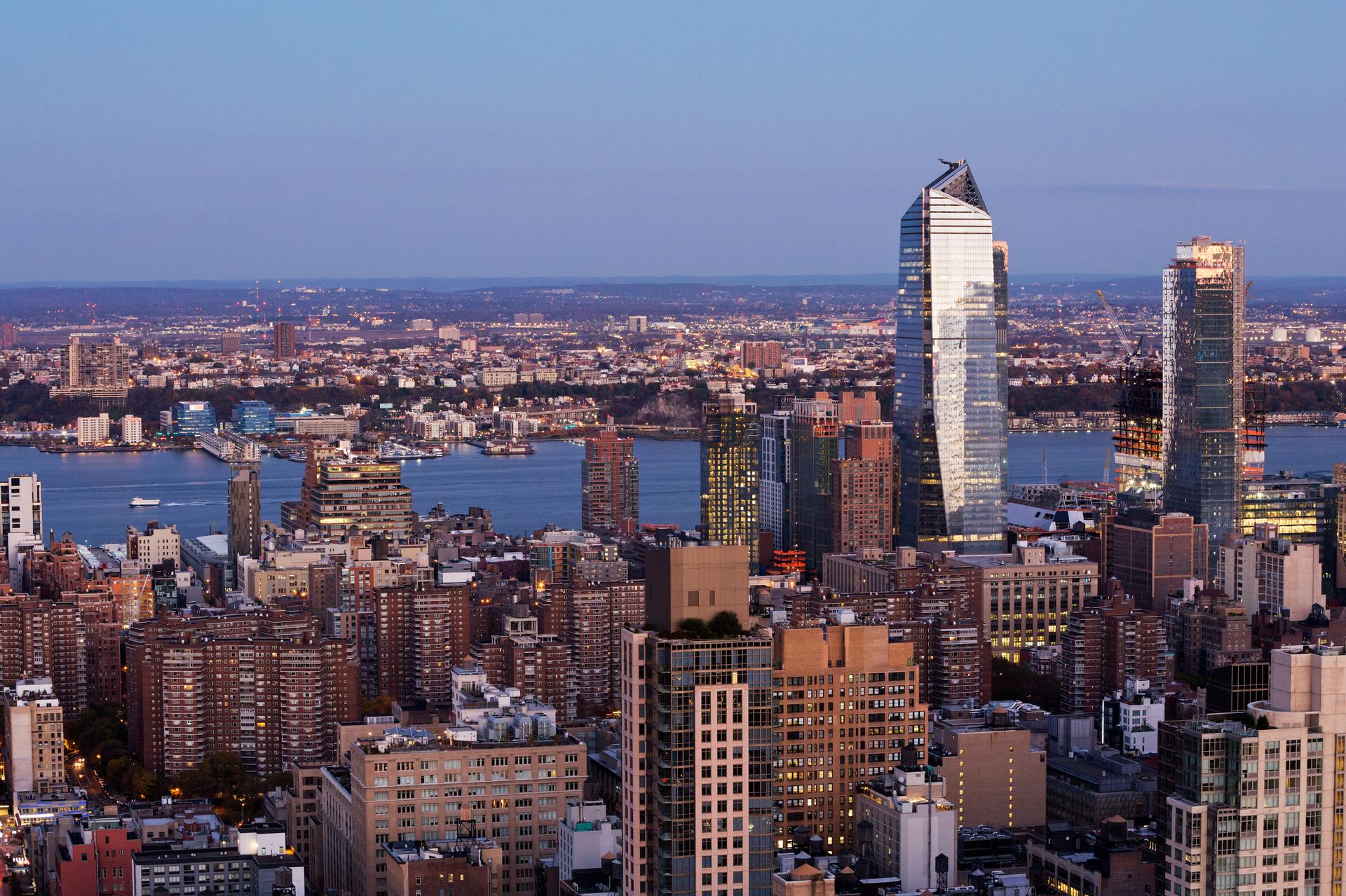 10 Hudson Yards - image 3