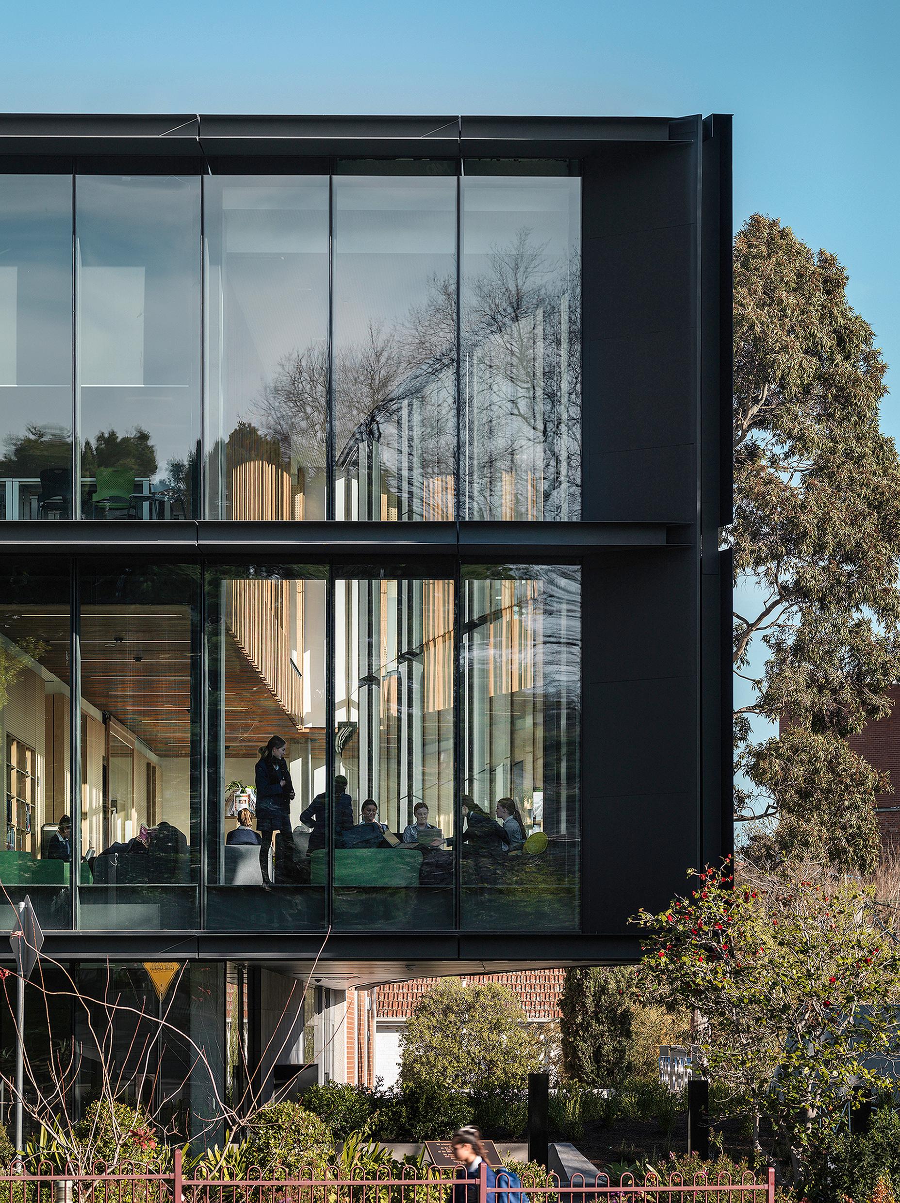 Mandeville Centre, Loreto Toorak - image 9