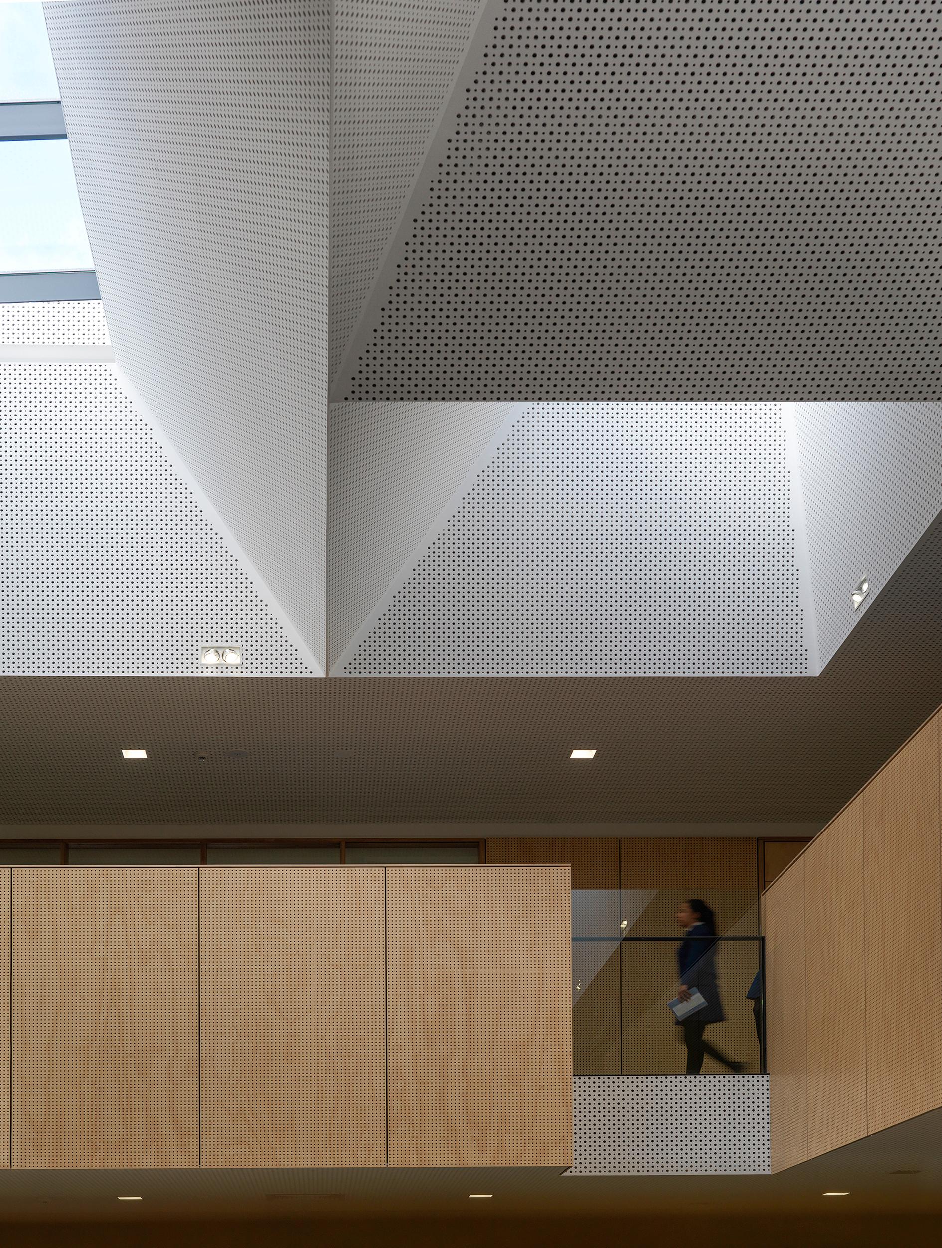 Mandeville Centre, Loreto Toorak - image 10