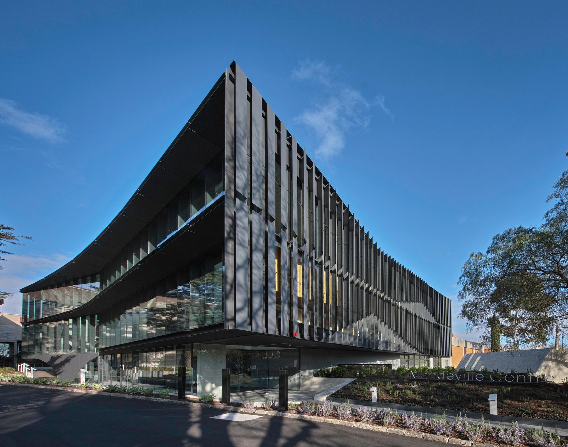 Mandeville Centre, Loreto Toorak