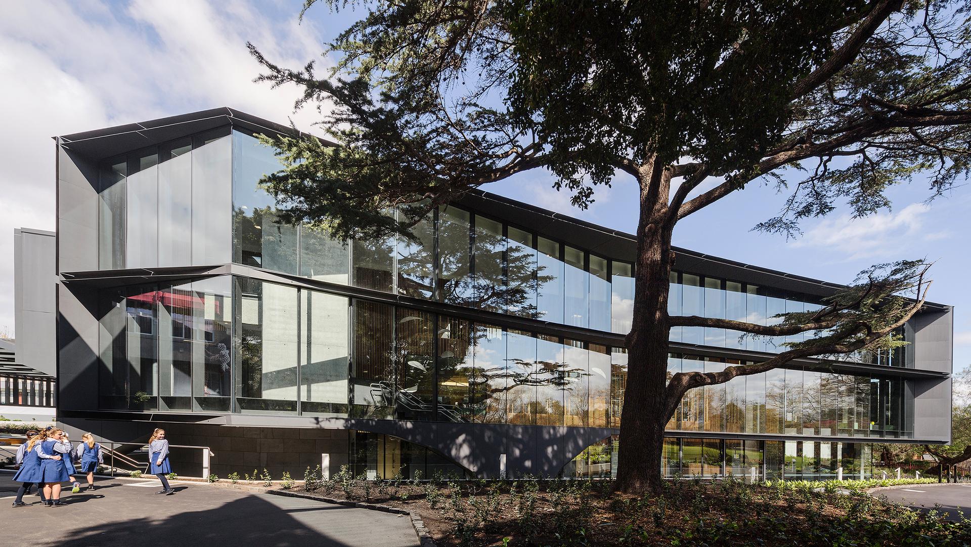 Mandeville Centre, Loreto Toorak - image 3
