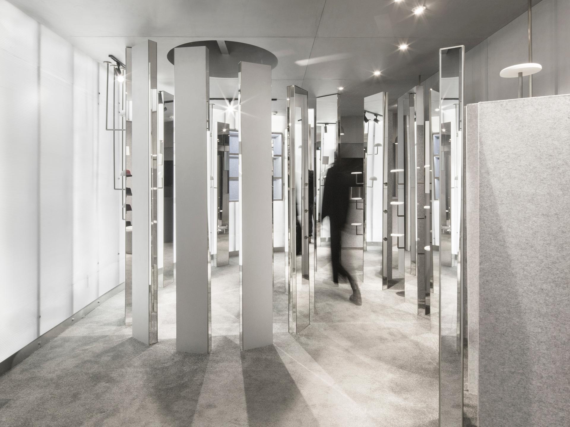 A Room for the Narcissist - image 2