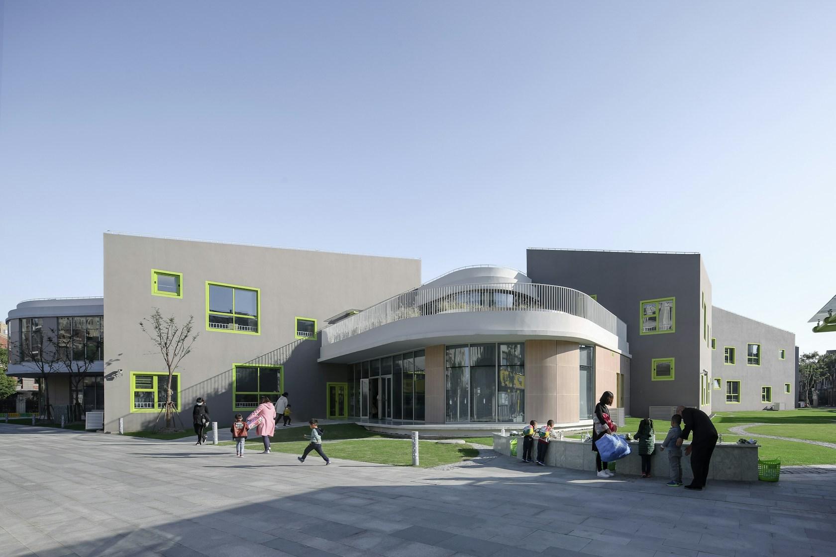 Infinity Kindergarten - image 2