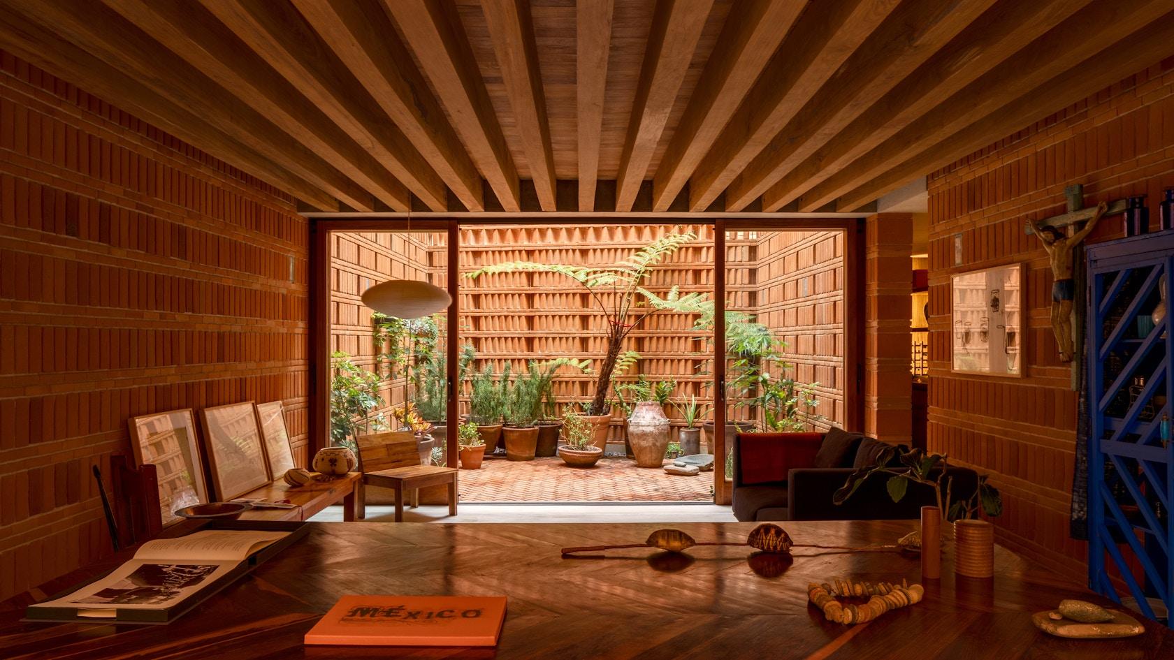 Iturbide Studio