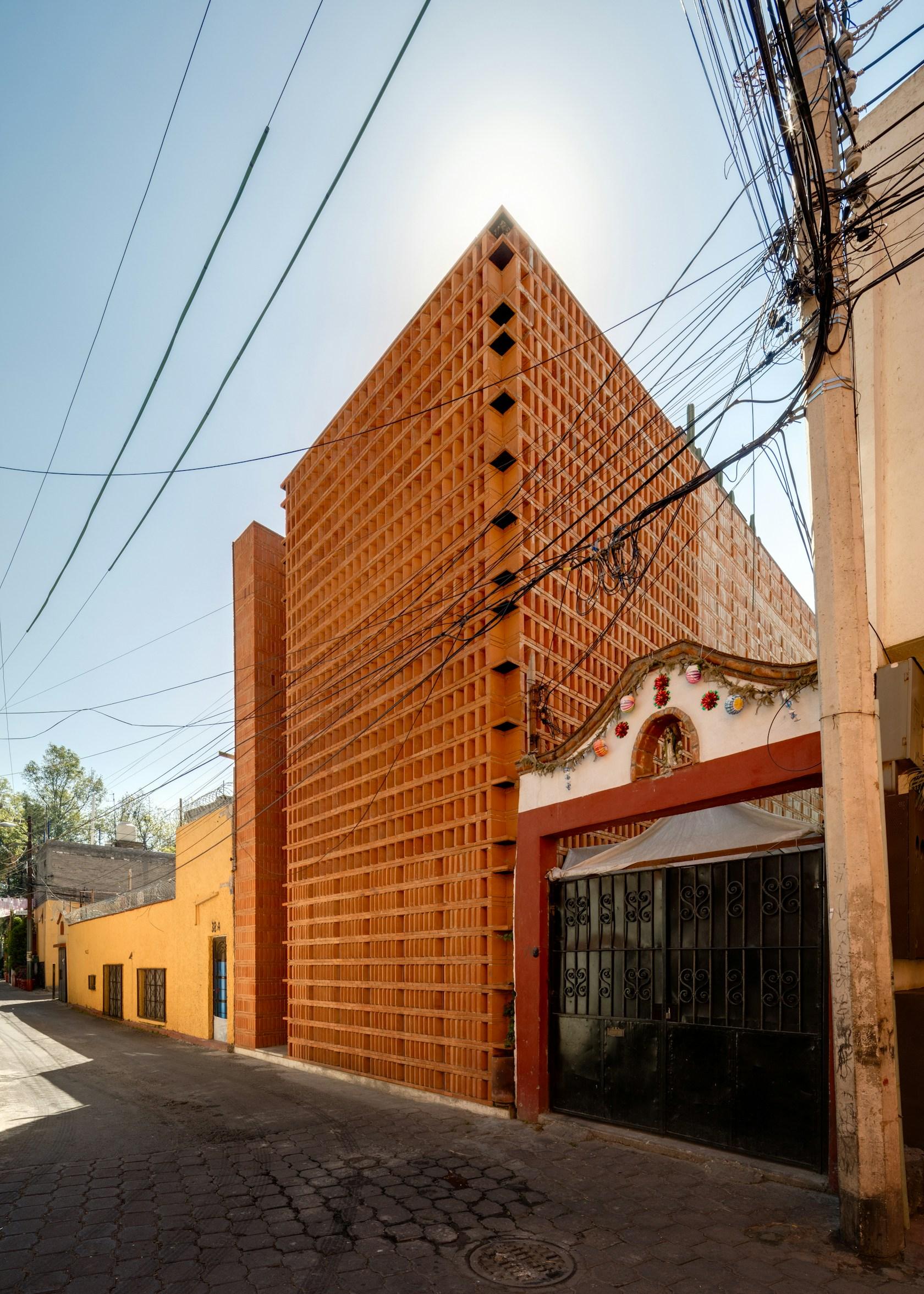 Iturbide Studio - image 12