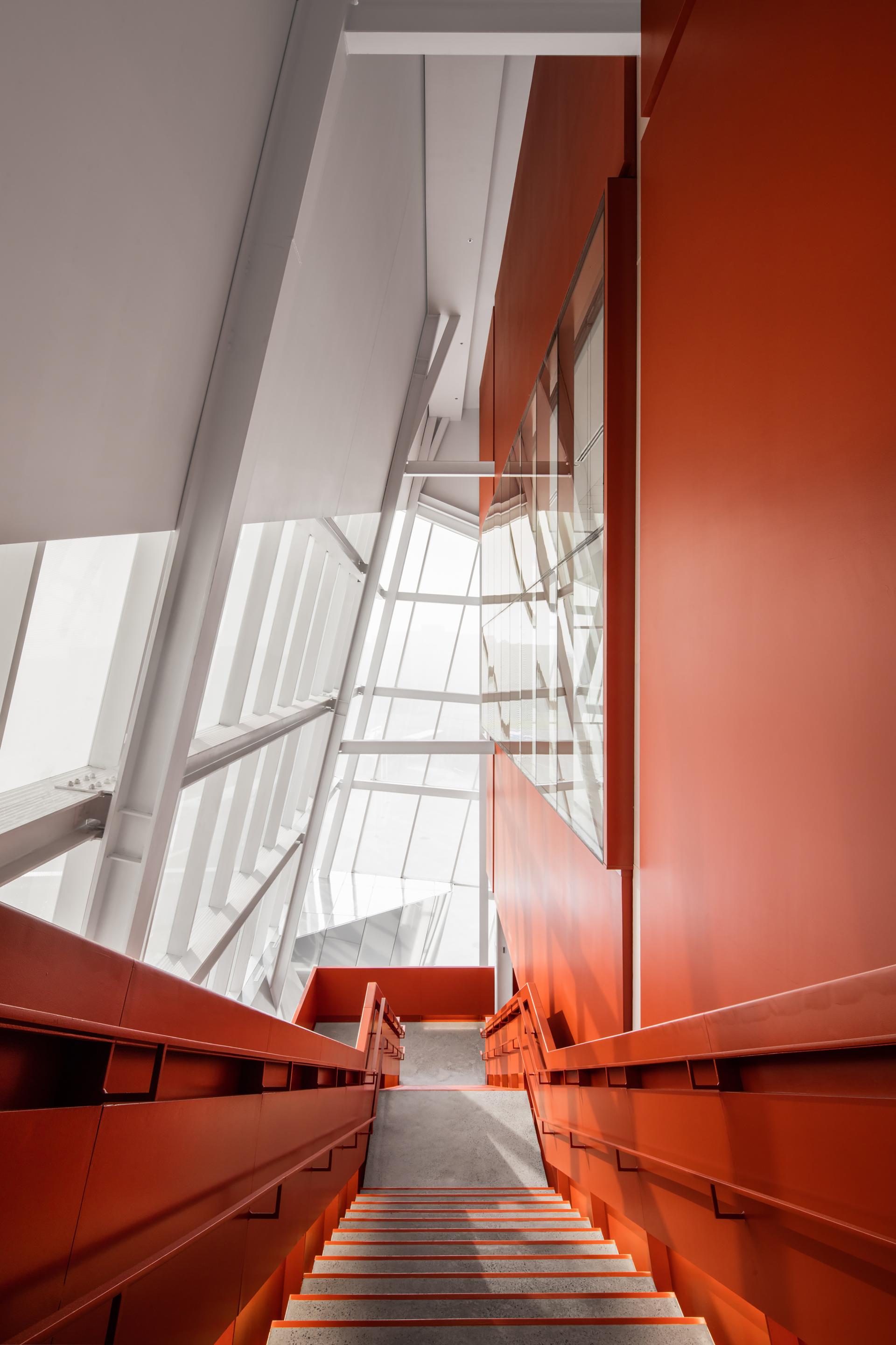 Complexe Sportif Saint-Laurent - image 2
