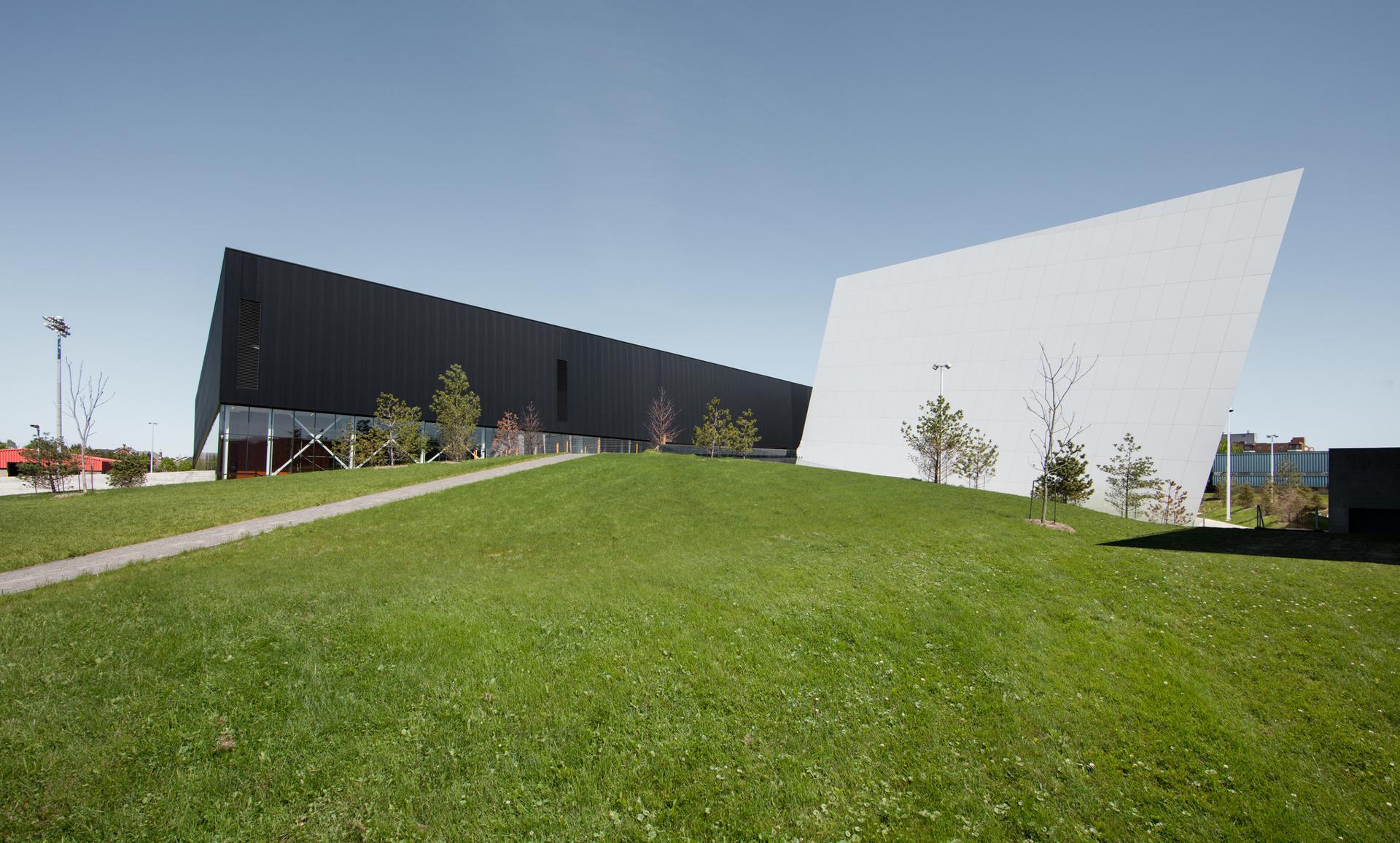 Complexe Sportif Saint-Laurent - image 5