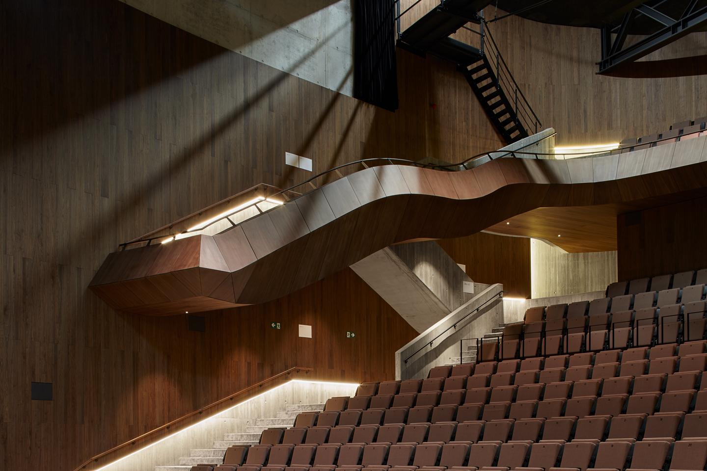 Cultural Center and Library 'De Factorij' - image 13
