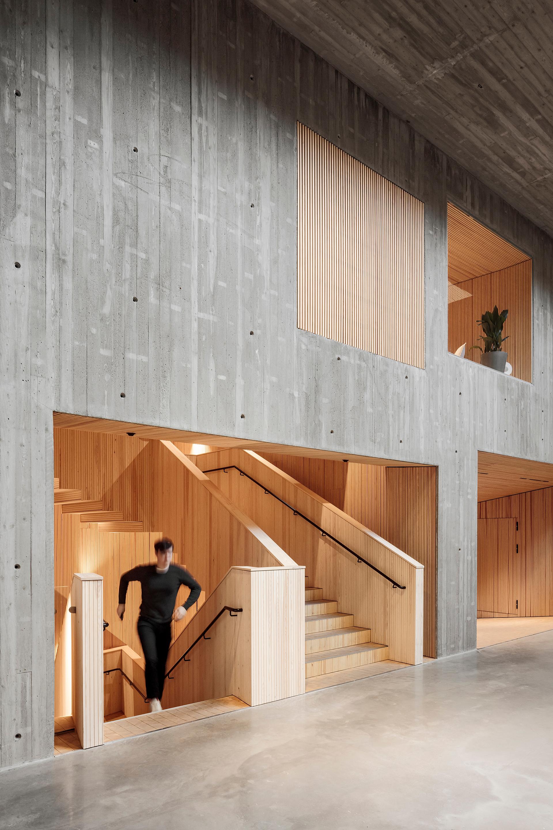 Think Corner - image 9