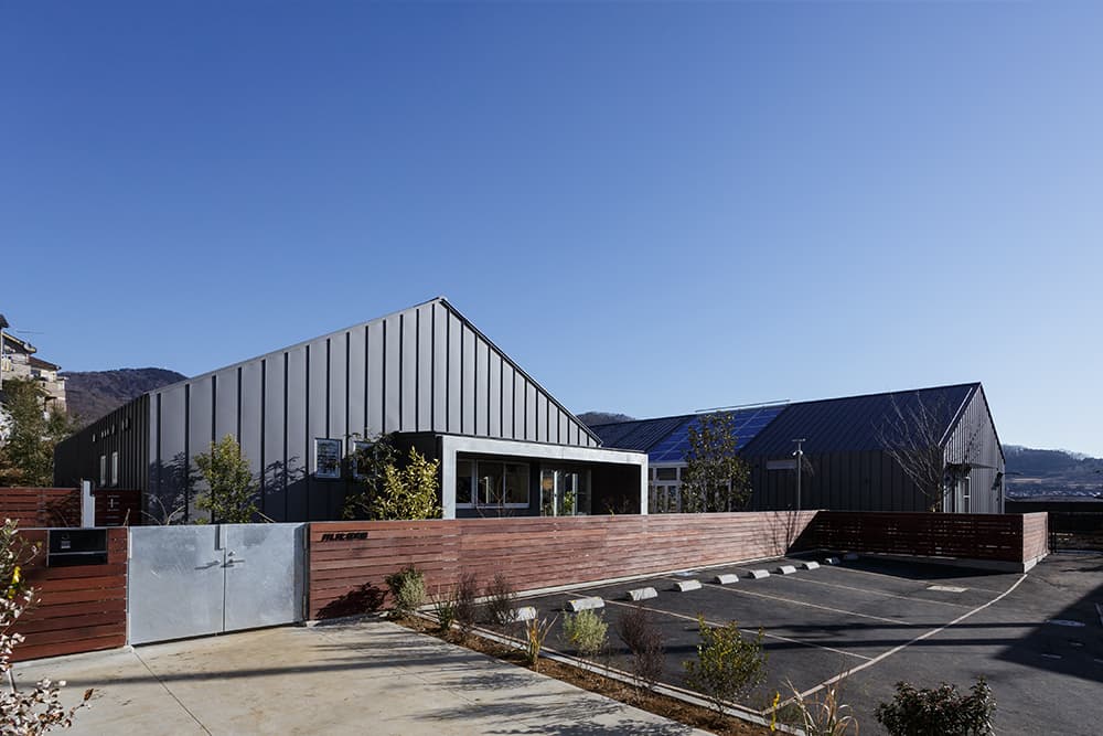 HN Nursery - image 2
