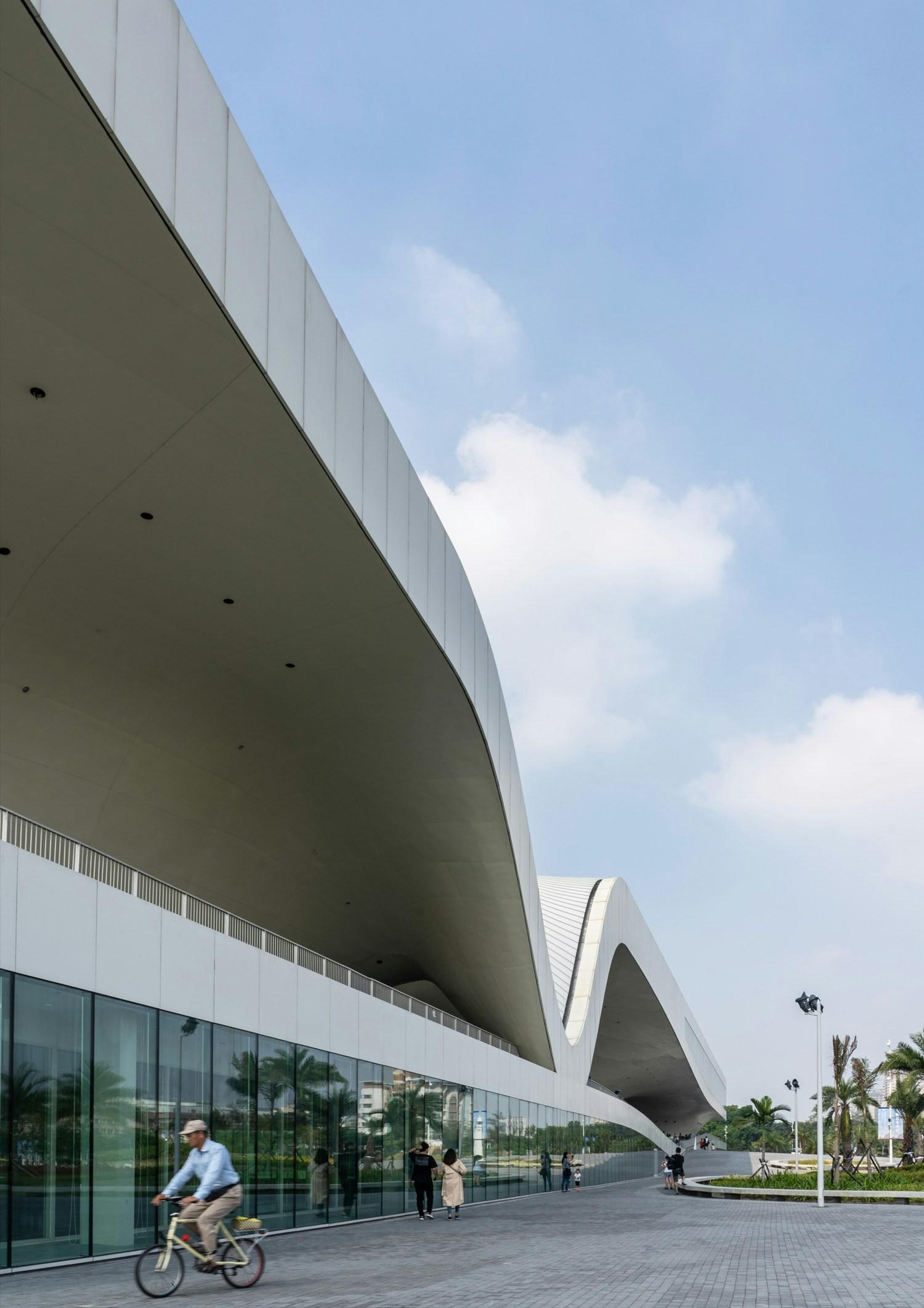National Kaohsiung Centre for the Arts (Wei-Wu-Ying) - image 33