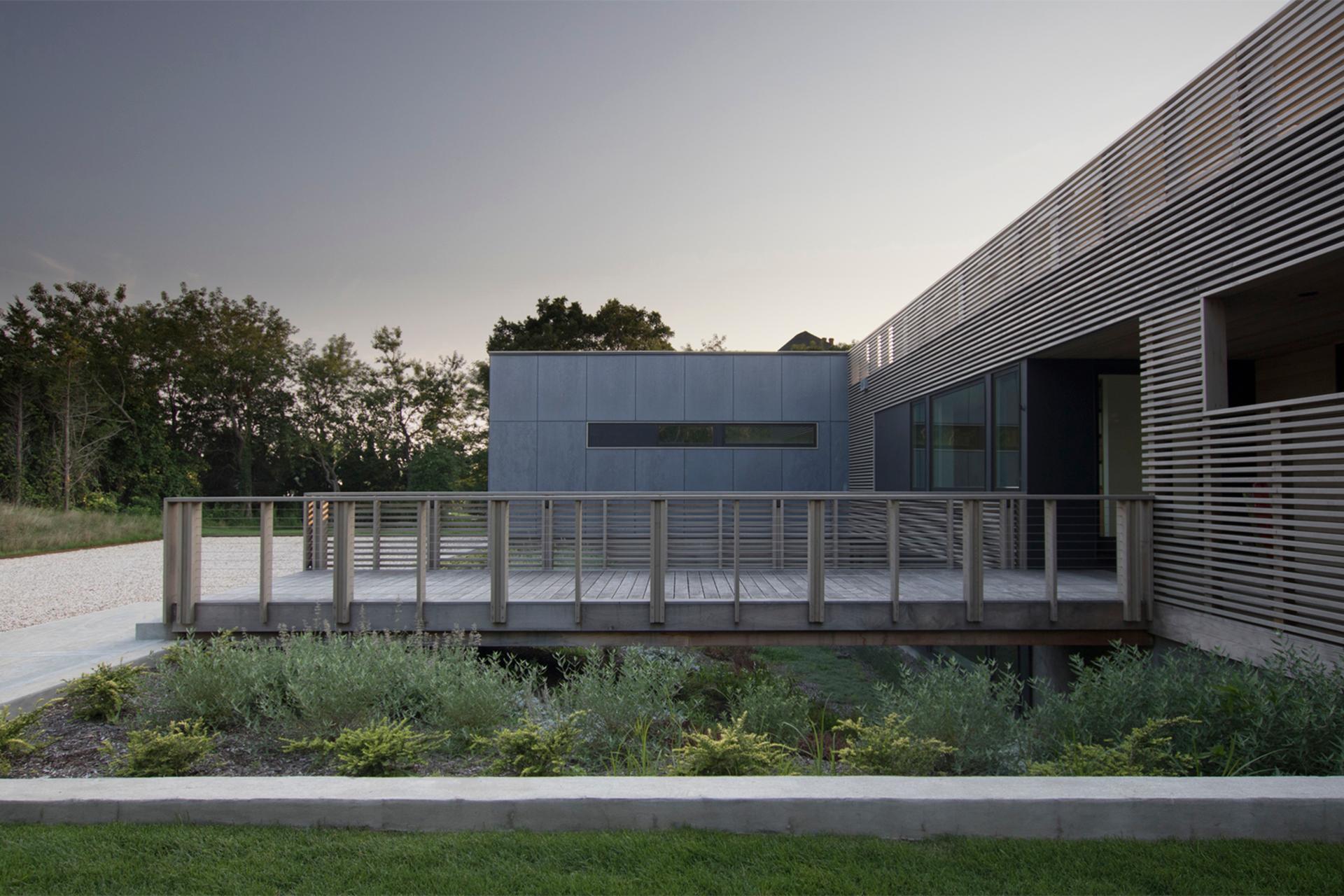 North Fork Bluff House - image 9