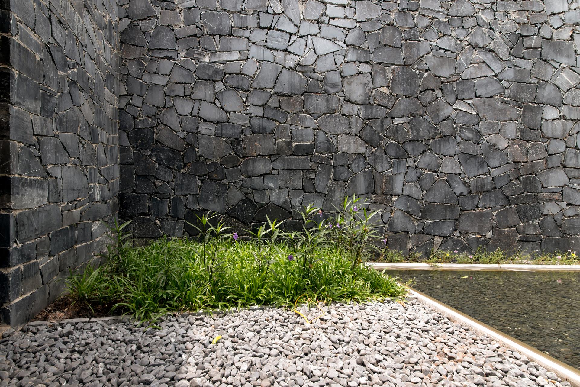 S Space - image 15